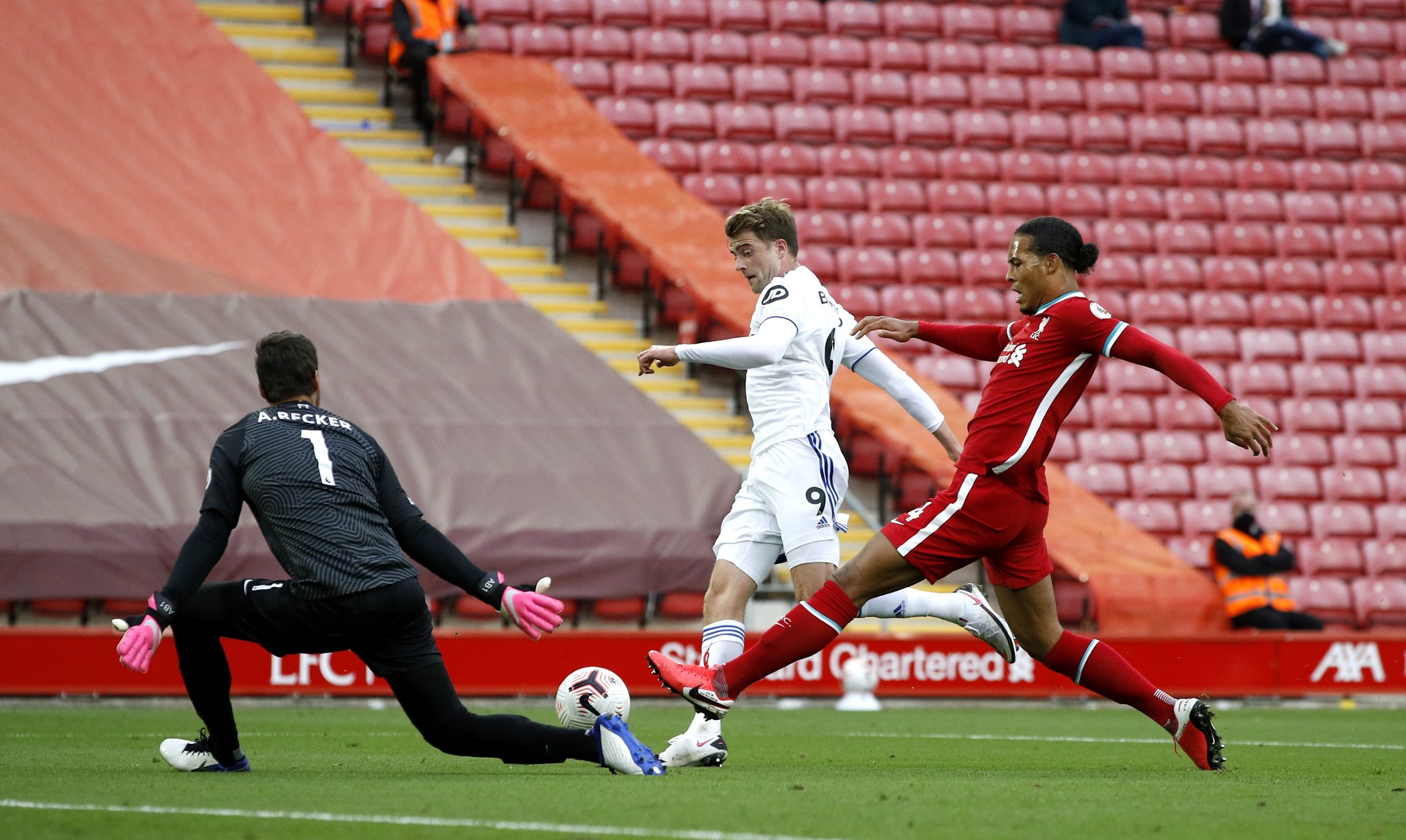 轻易放走自 轻易放走自